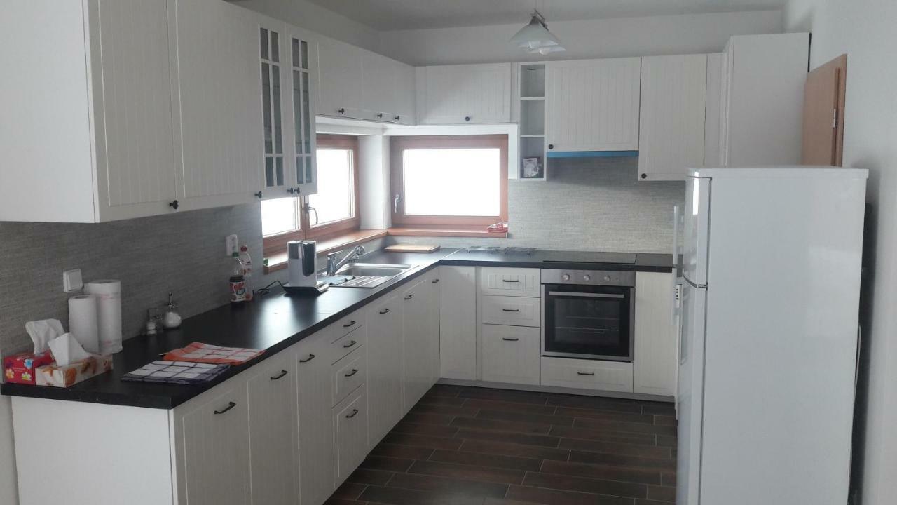 Kasperky 440 Apartment Kasperske Hory Ngoại thất bức ảnh